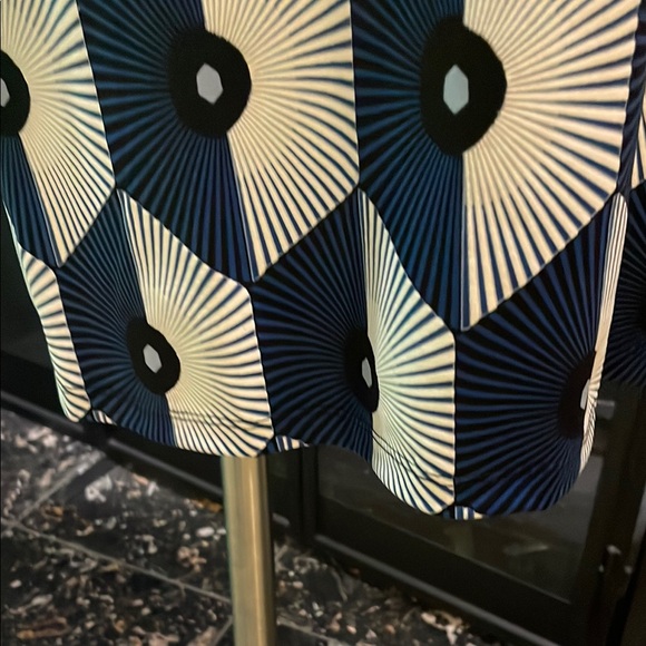 Geometric Blue and White Women's Top - Picture 6 of 8